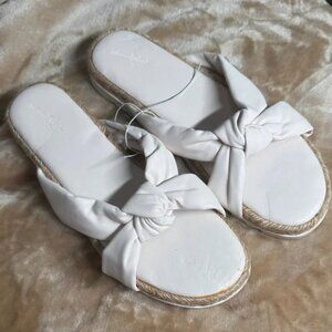 Nike Black and White Women's Slides